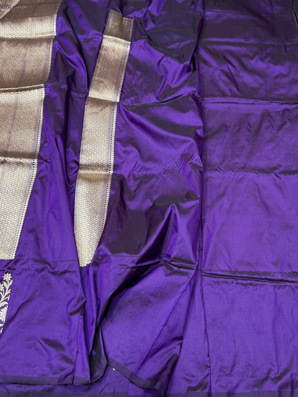 Gajiri Pink Handwoven Banarasi Pure Silk Saree