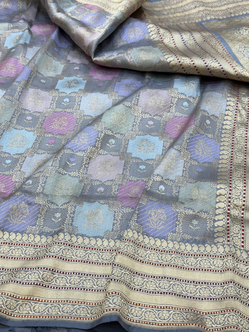 Rangkaat Handwoven Banarasi Saree