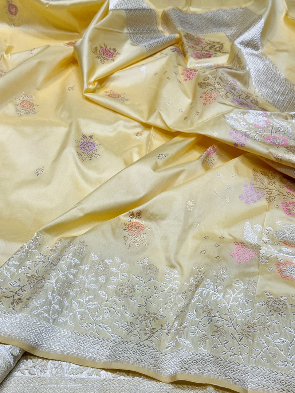 Handwoven Pure Banarasi Silk Saree
