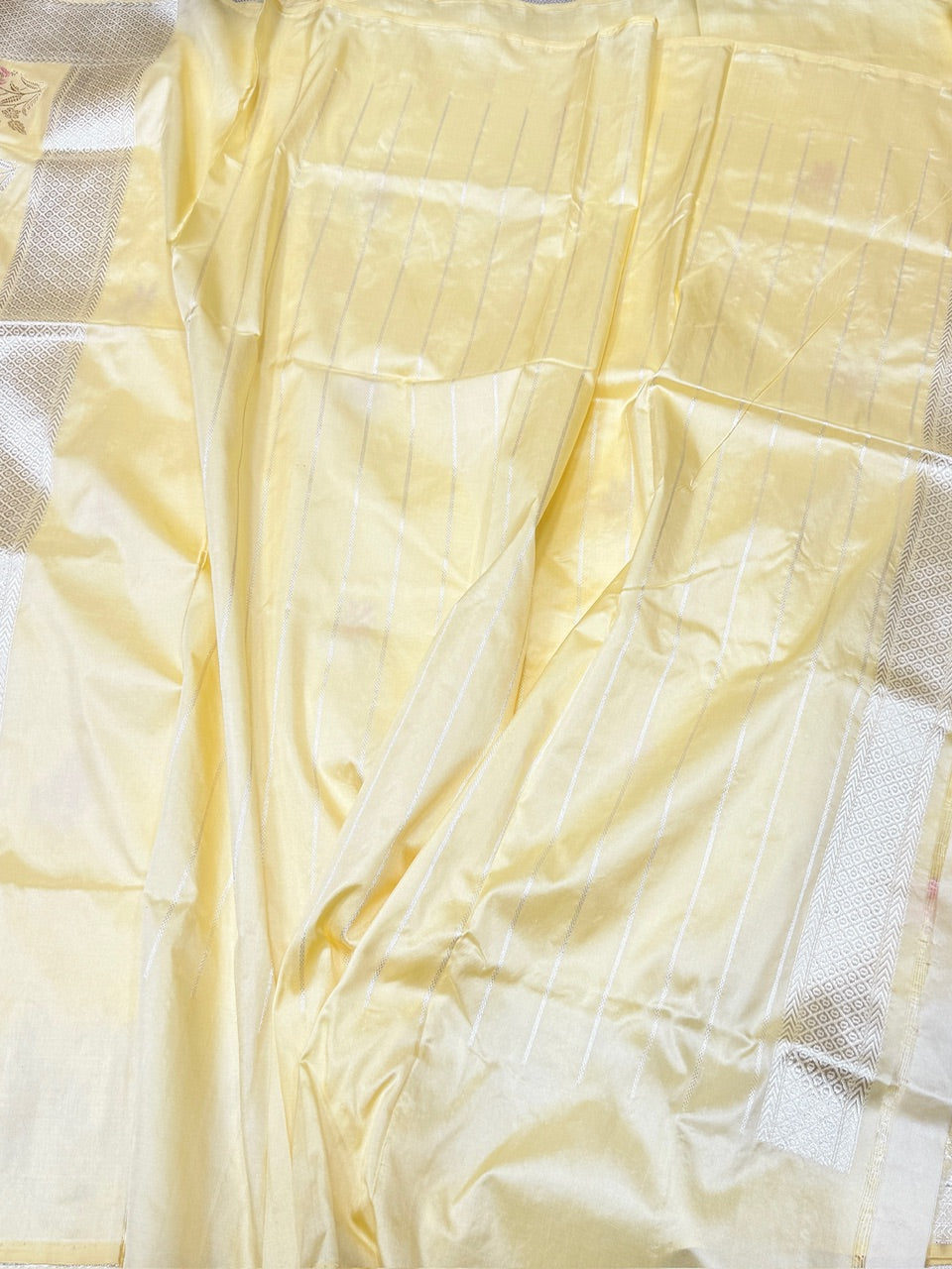 Handwoven Pure Banarasi Silk Saree