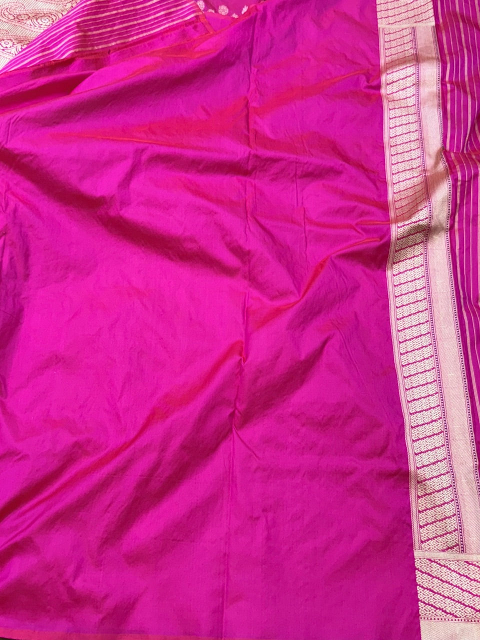Rani Pink Handwoven Pure Banarasi Silk Saree