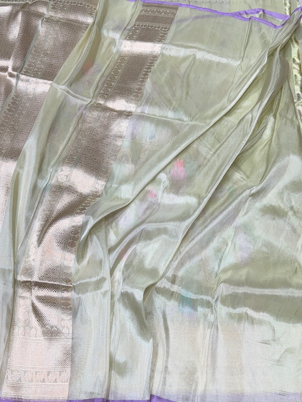 Lemon Yellow Handwoven Pure Banarasi Tissue Saree