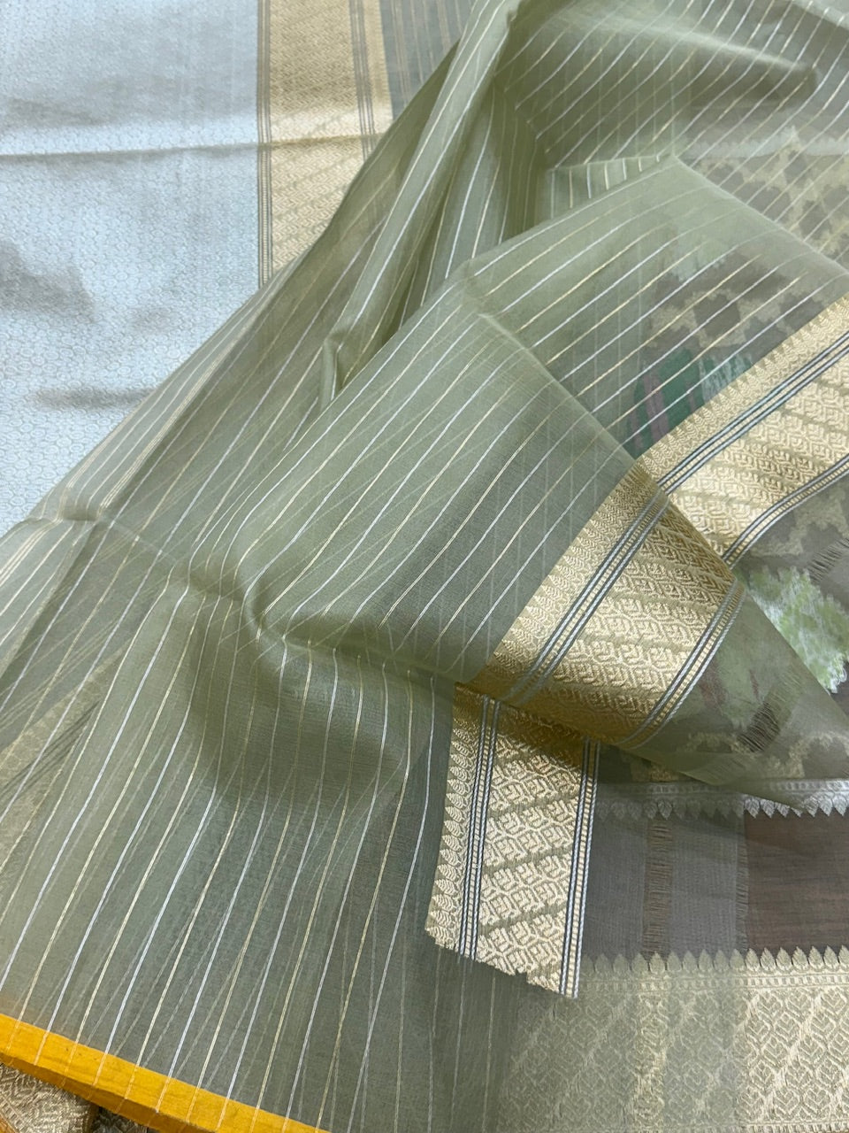 Handwoven Pure Organza Saree