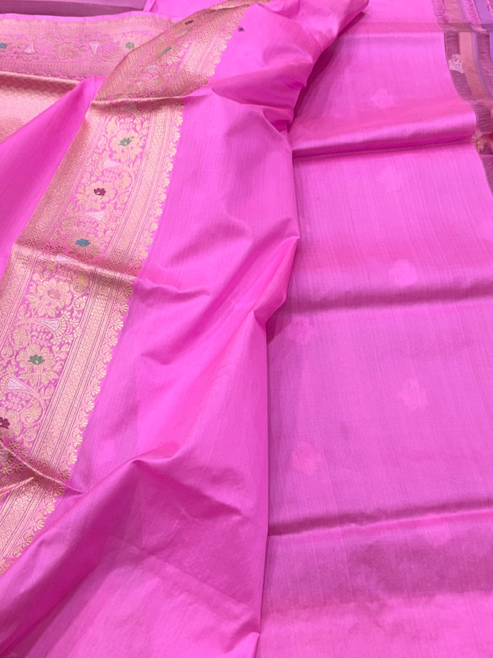 Handwoven Banarasi Pure Organza Saree