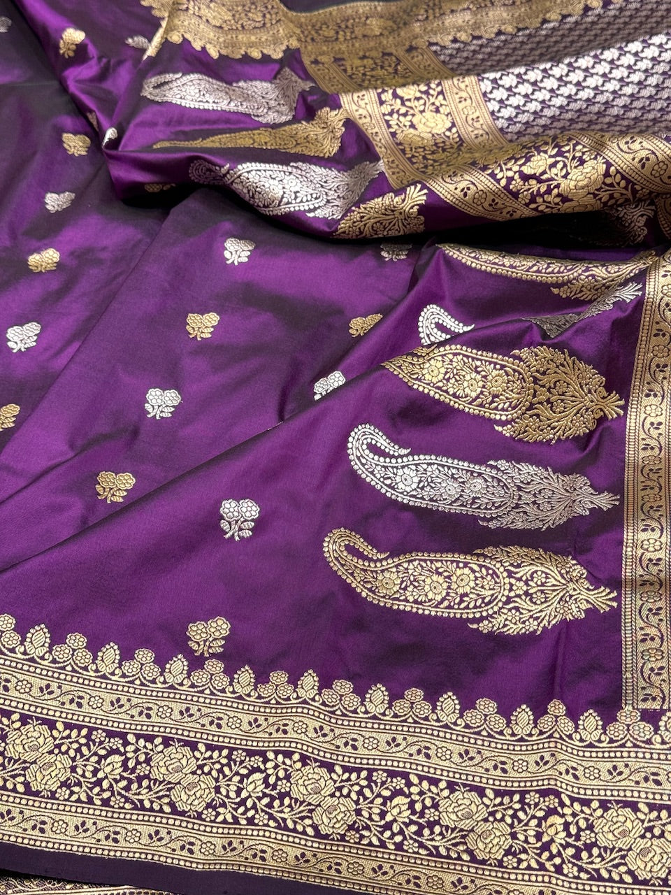 Handwoven Vintage Pure Silk Saree