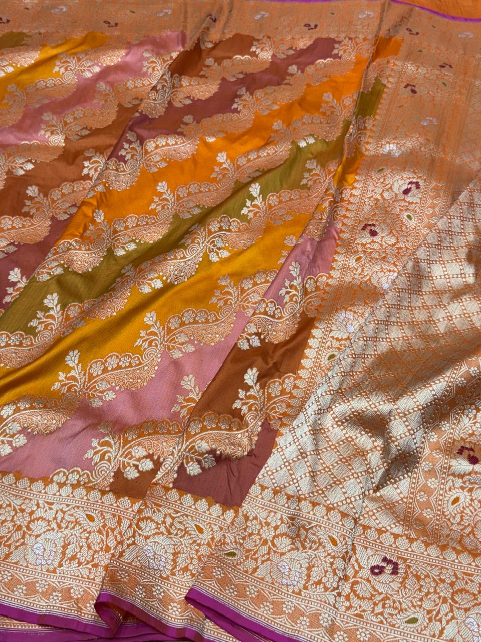 Orange Rangkaat Handwoven Pure Banarasi Saree