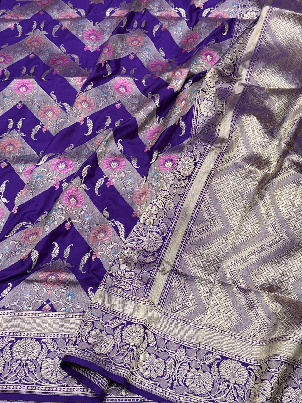 Purple Handwoven Pure Banarasi Silk Saree