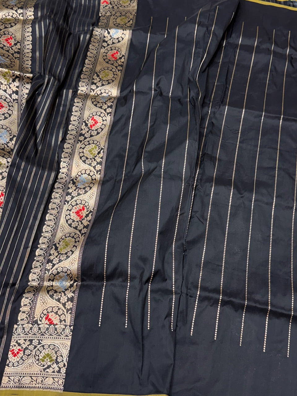 Black Handwoven Banarasi Pure Silk Saree
