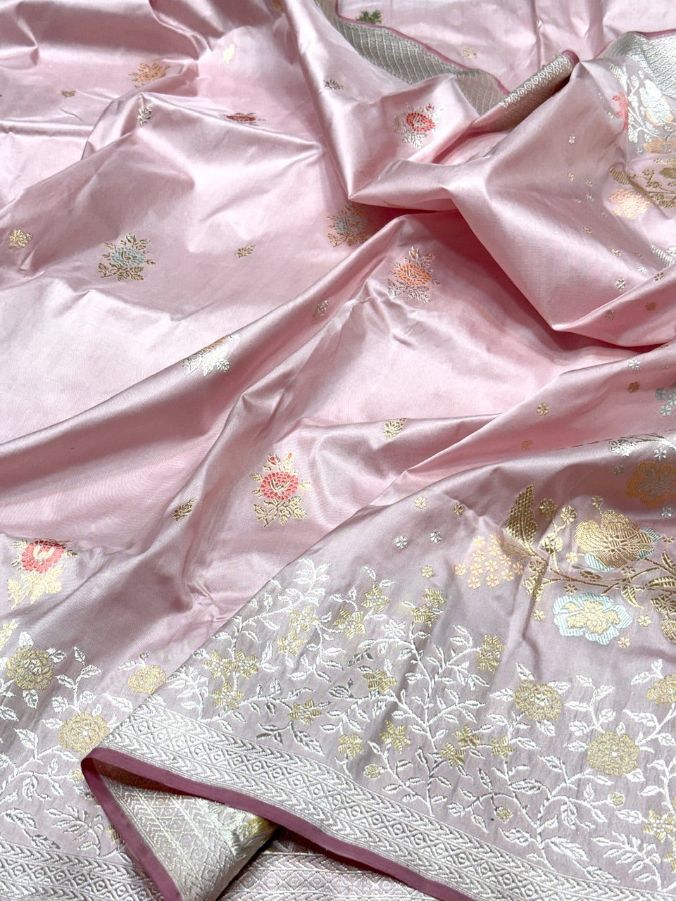 Handwoven Pure Banarasi Silk Saree