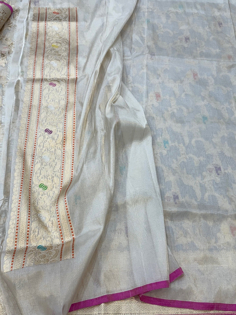 Ivory Handwoven Pure Banarasi Tissue Saree