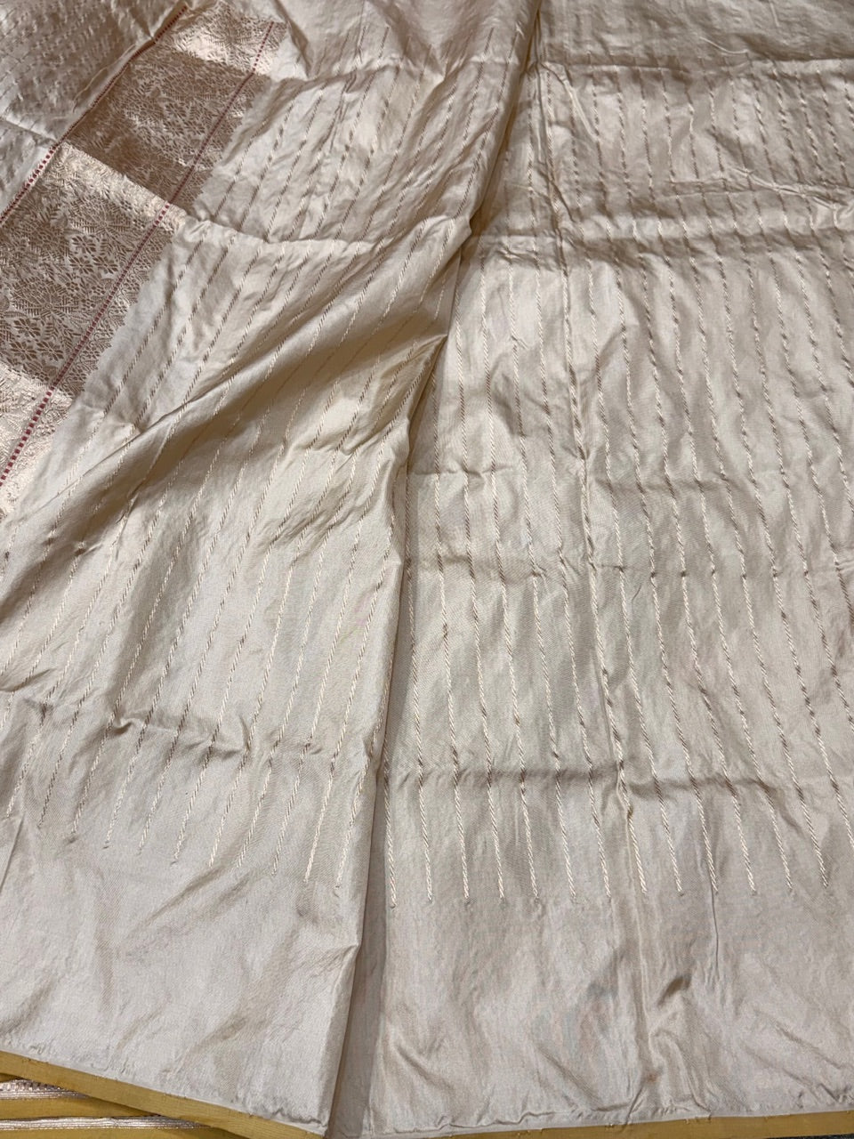 Handwoven Banarasi Ektara Silk Saree