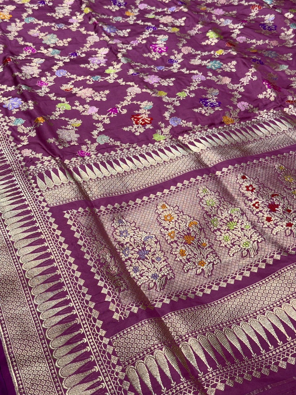 Handwoven Pure Banarasi Silk Saree