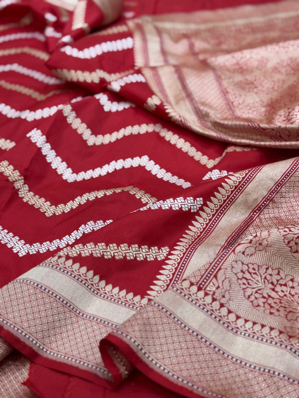 Red Handwoven Banarasi Silk Saree