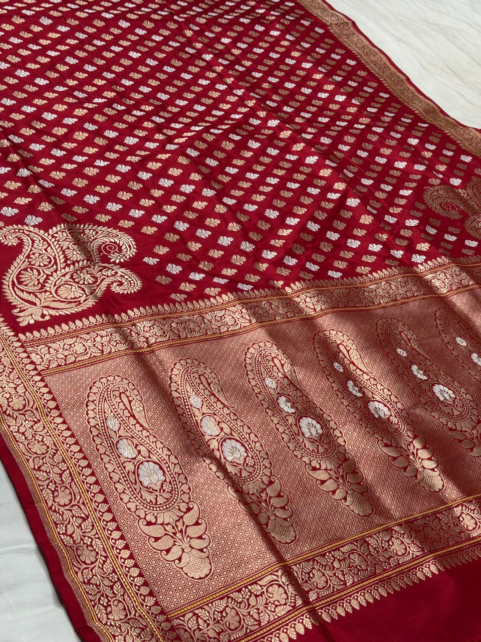 Red Handwoven Pure Silk Banarasi Saree