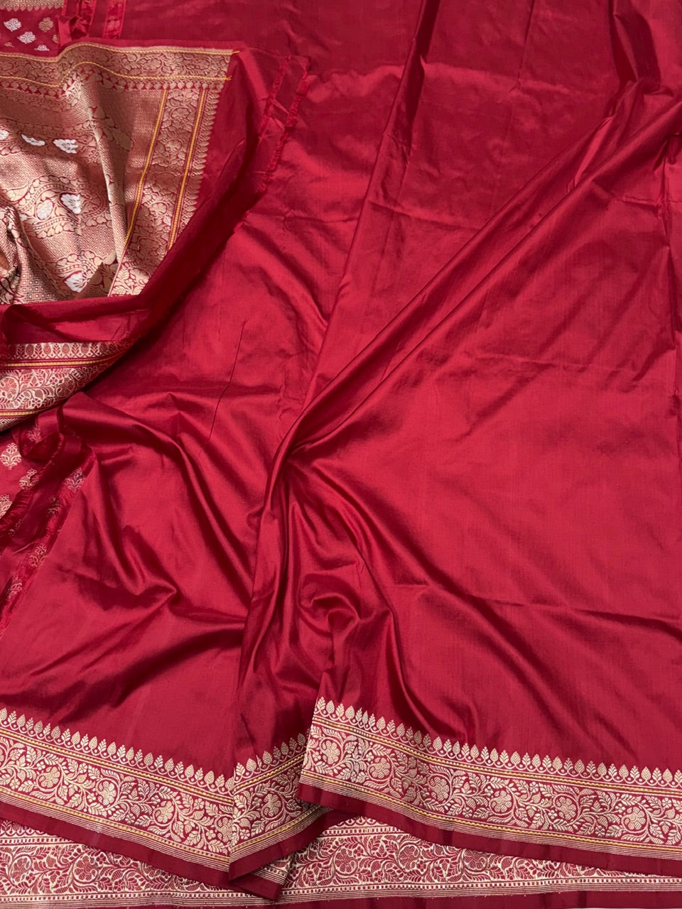 Red Handwoven Pure Silk Banarasi Saree