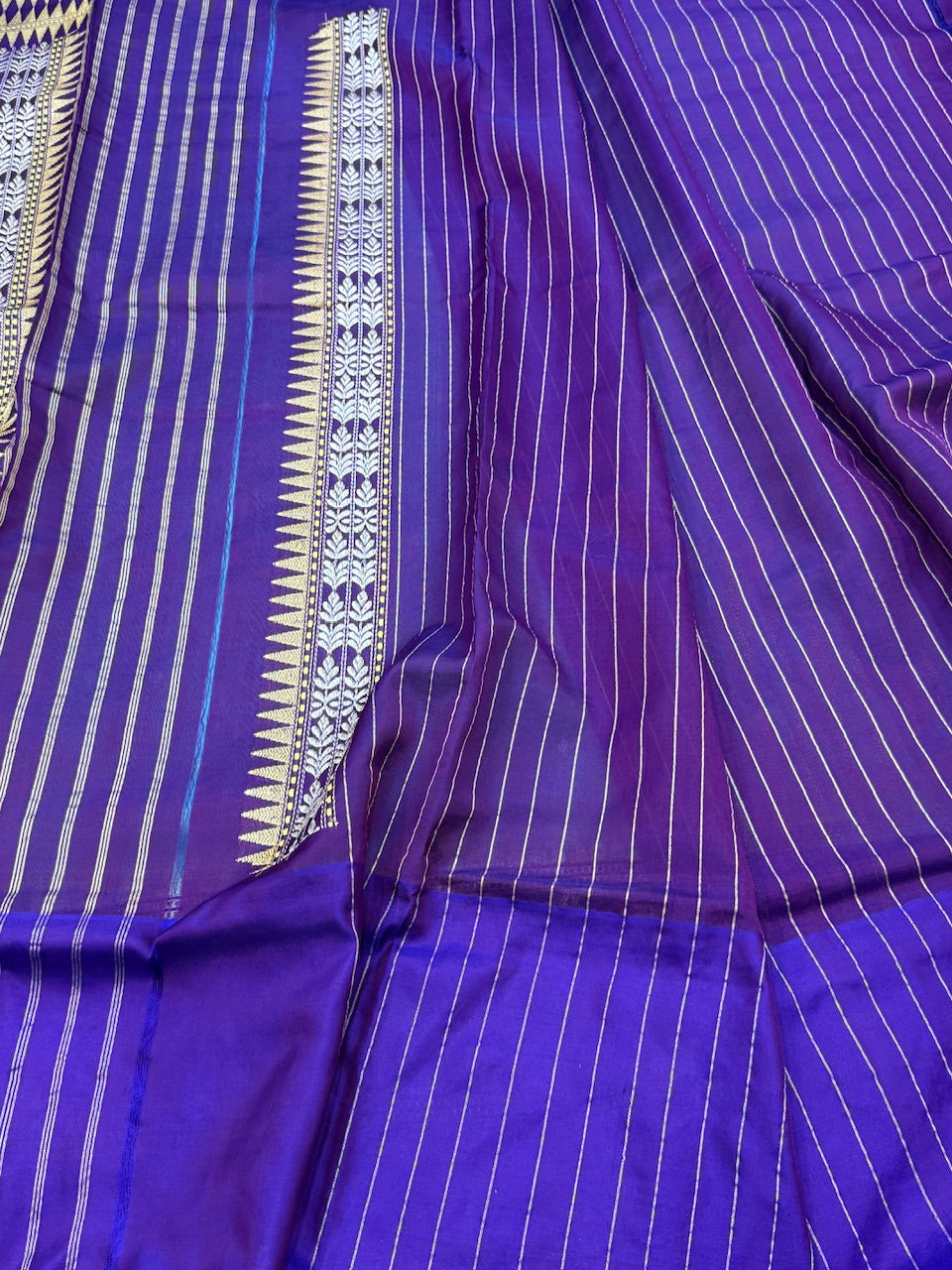 Handwoven Banarasi Pure Organza Saree