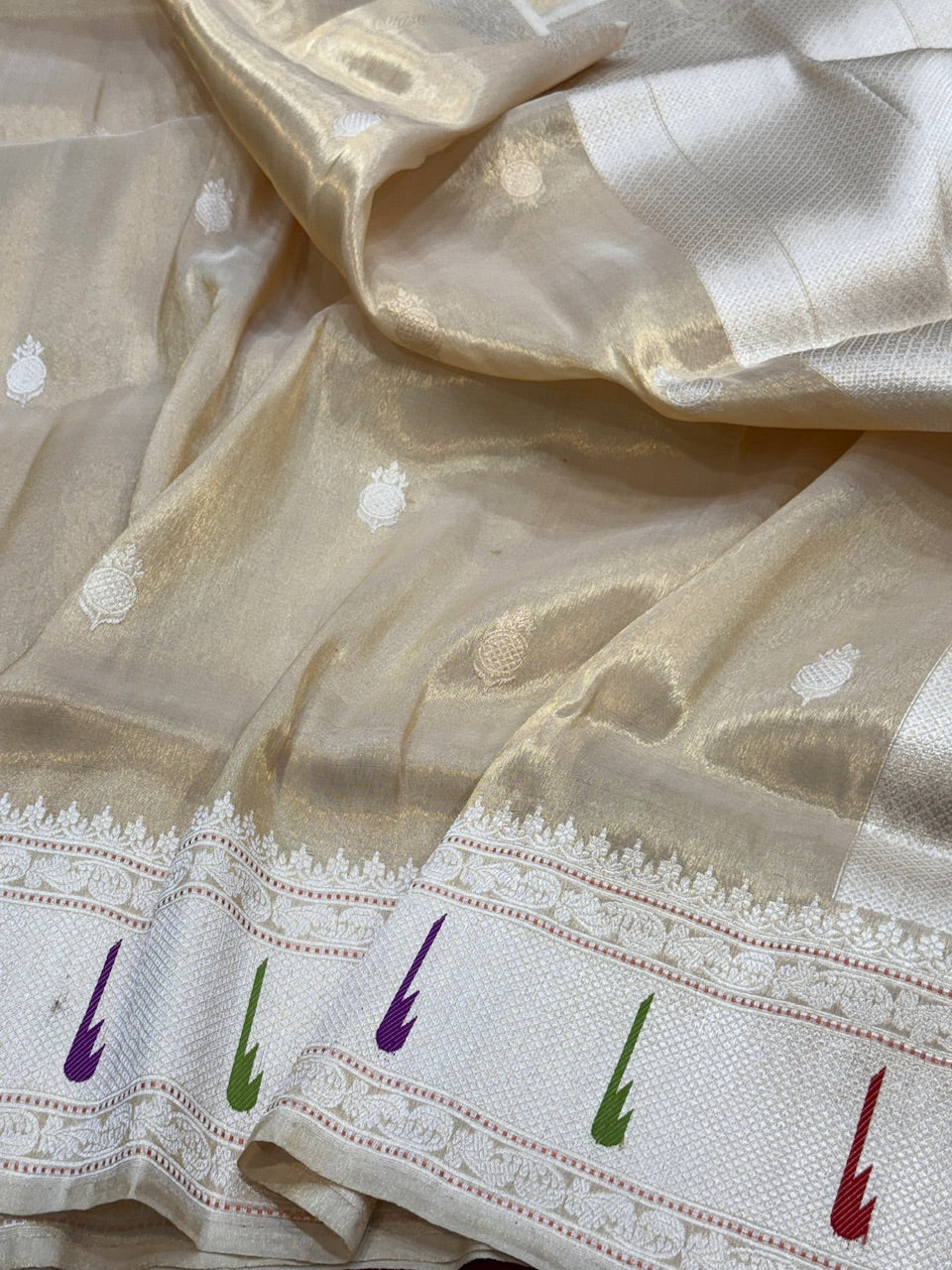Handwoven Banarasi Pure Tissue Saree