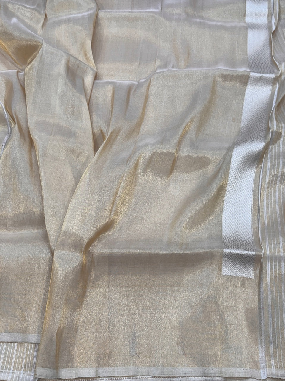 Handwoven Banarasi Pure Tissue Saree