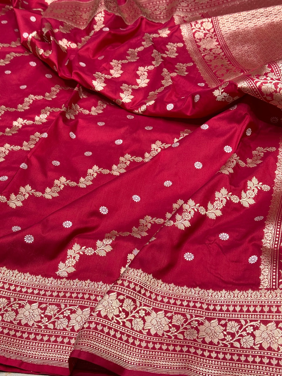 Red Vintage Handwoven Pure Silk Saree