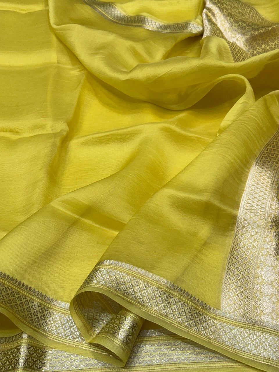 Banarasi Pure Organza Silk Saree