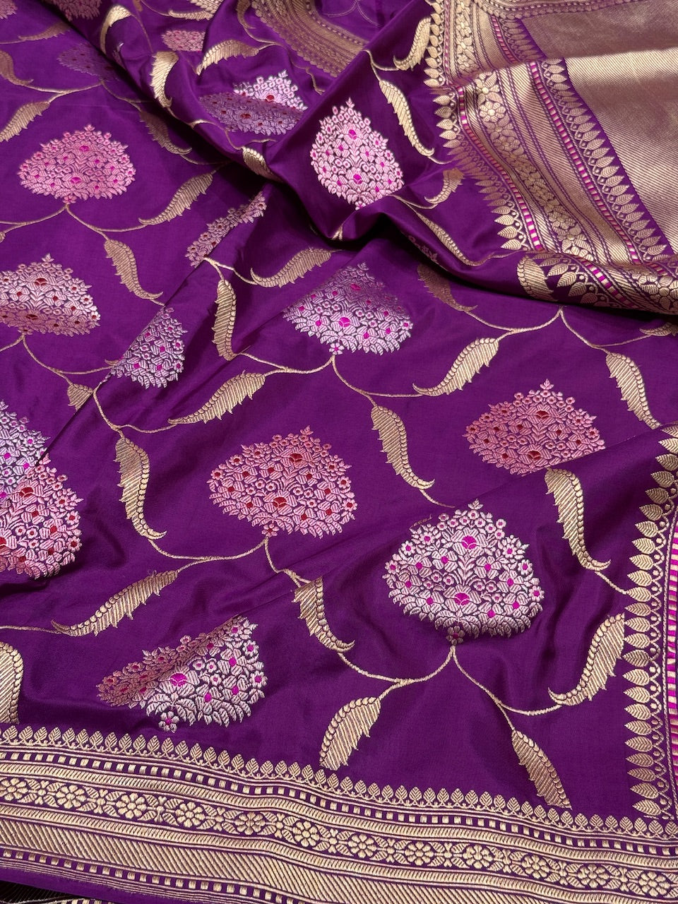 Magenta Pink Handwoven Banarasi Silk Saree