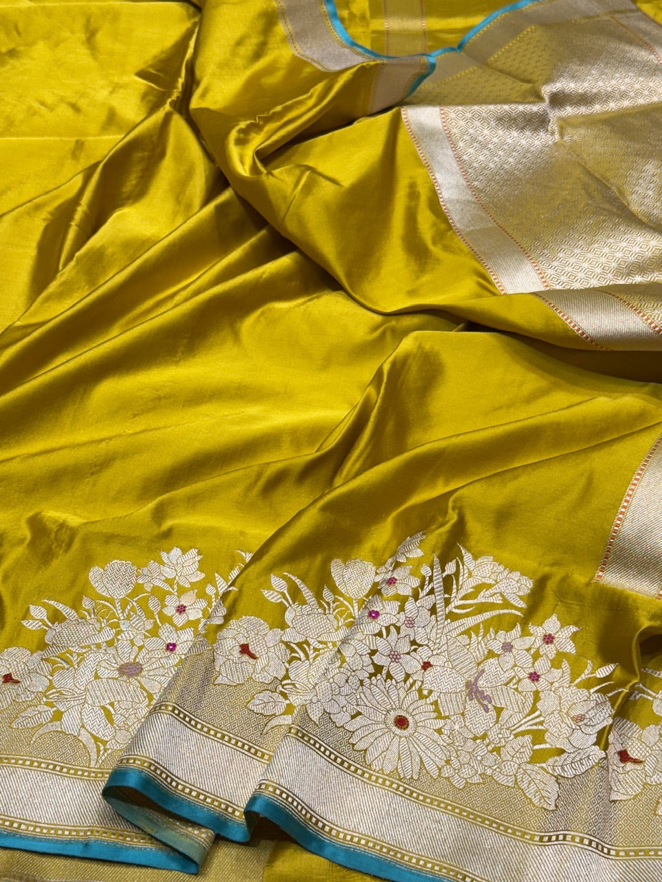 Handwoven Banarasi Pure Mashru Satin Silk Saree