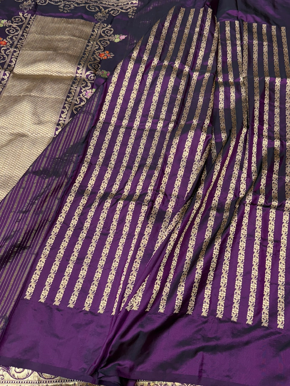 Magenta Handwoven Banarasi Ektara Pure Silk Saree