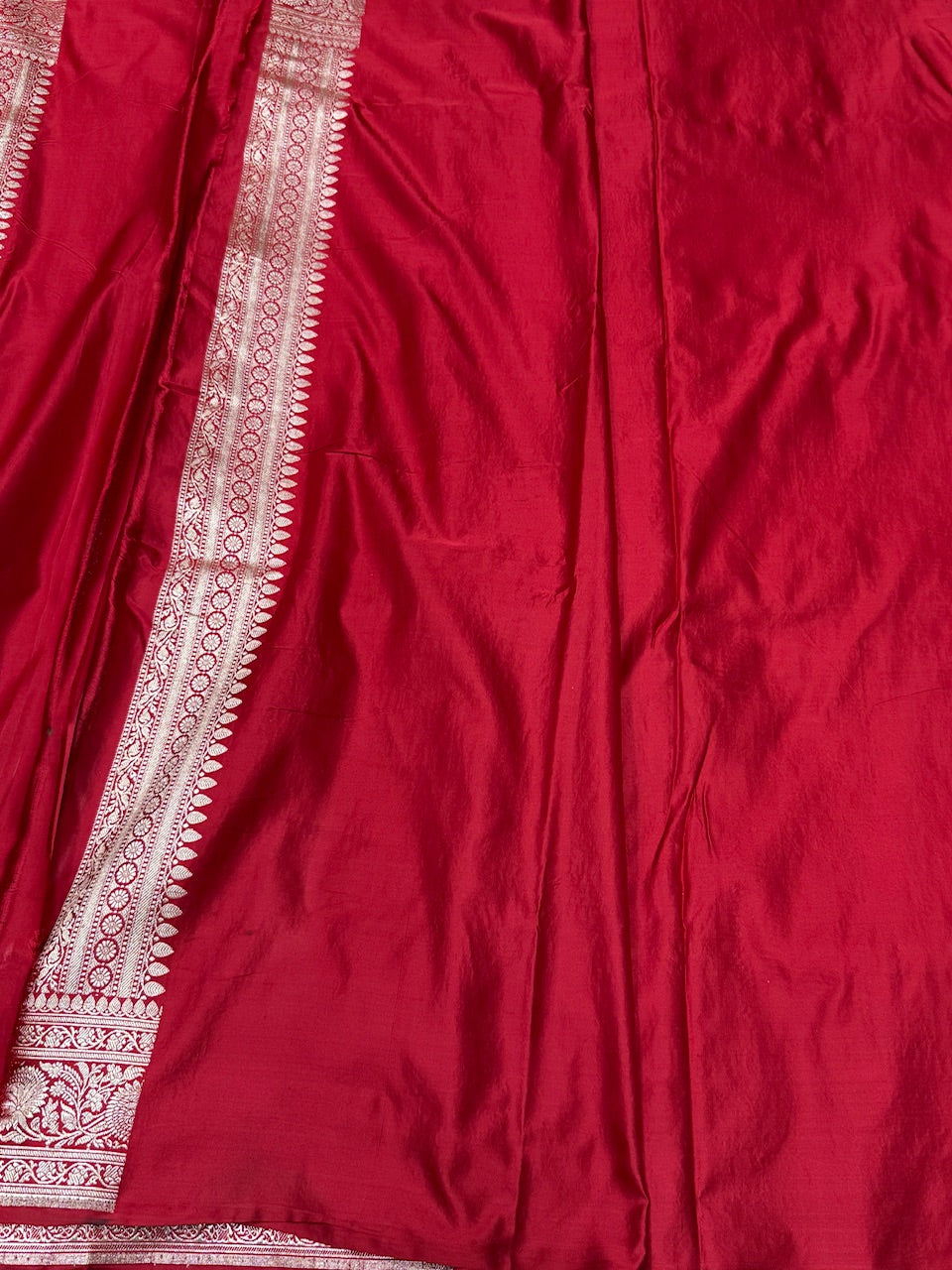 Red Handwoven Vintage Pure Banarasi Satin Silk Saree