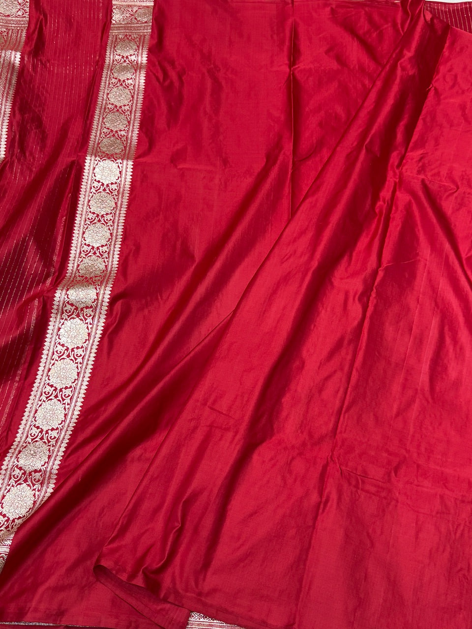Red Handwoven Vintage Pure Banarasi Satin Silk Saree