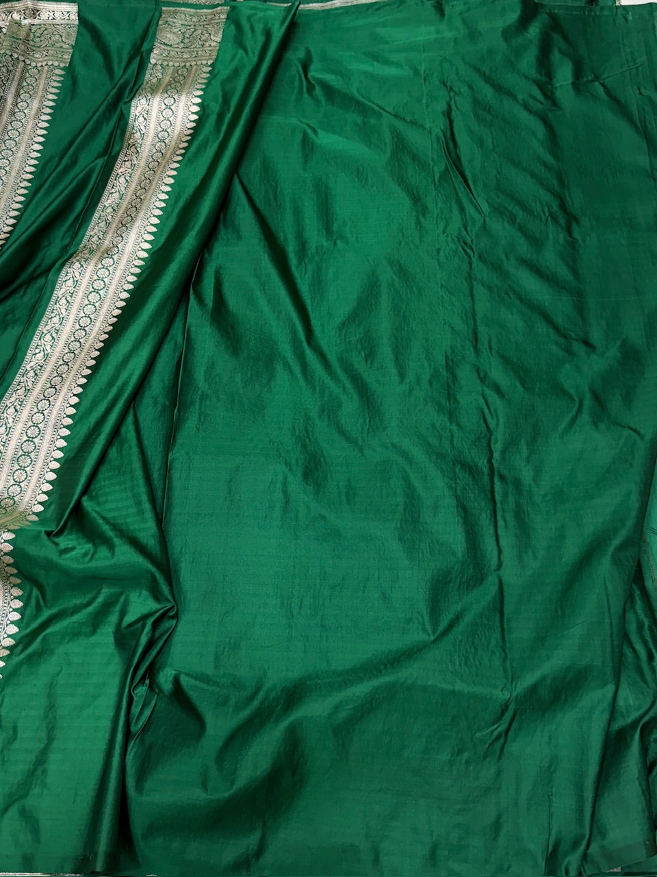 Bottle Green Handwoven Vintage Pure Banarasi Satin Silk Saree