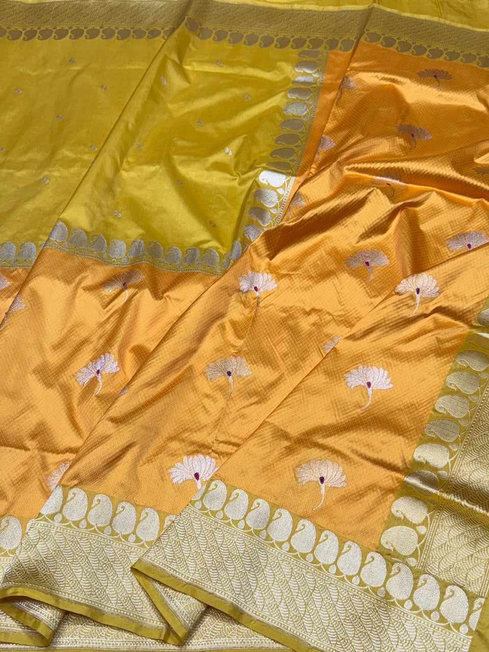 Rani Pink Handwoven Banarasi Pure Silk Saree