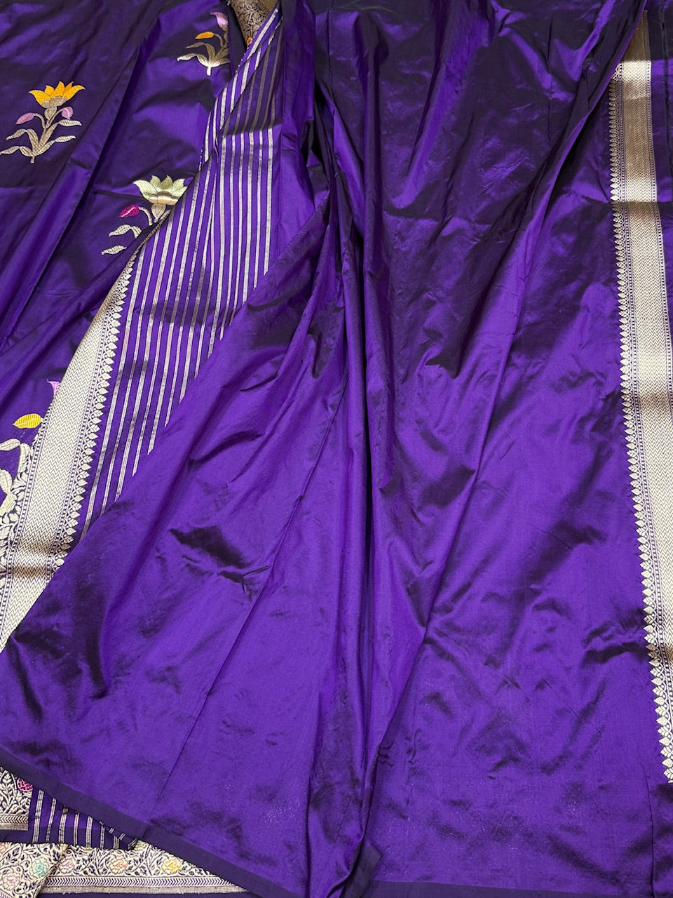 Purple Handwoven Pure Banarasi Silk Saree