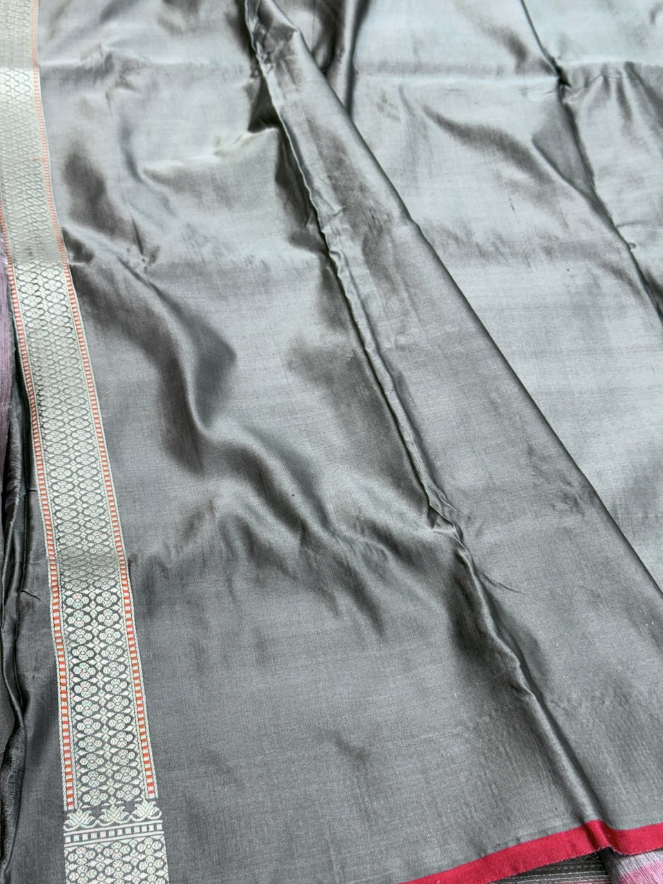 Handwoven Banarasi Satin Tanchoi Silk Saree