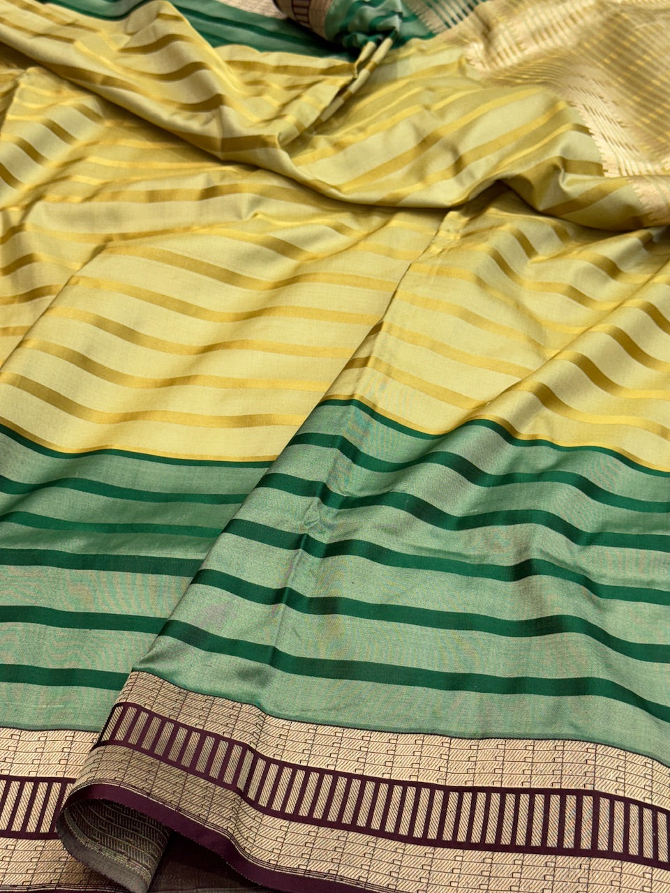 Handwoven Banarasi Pure Satin Tanchoi Silk Saree