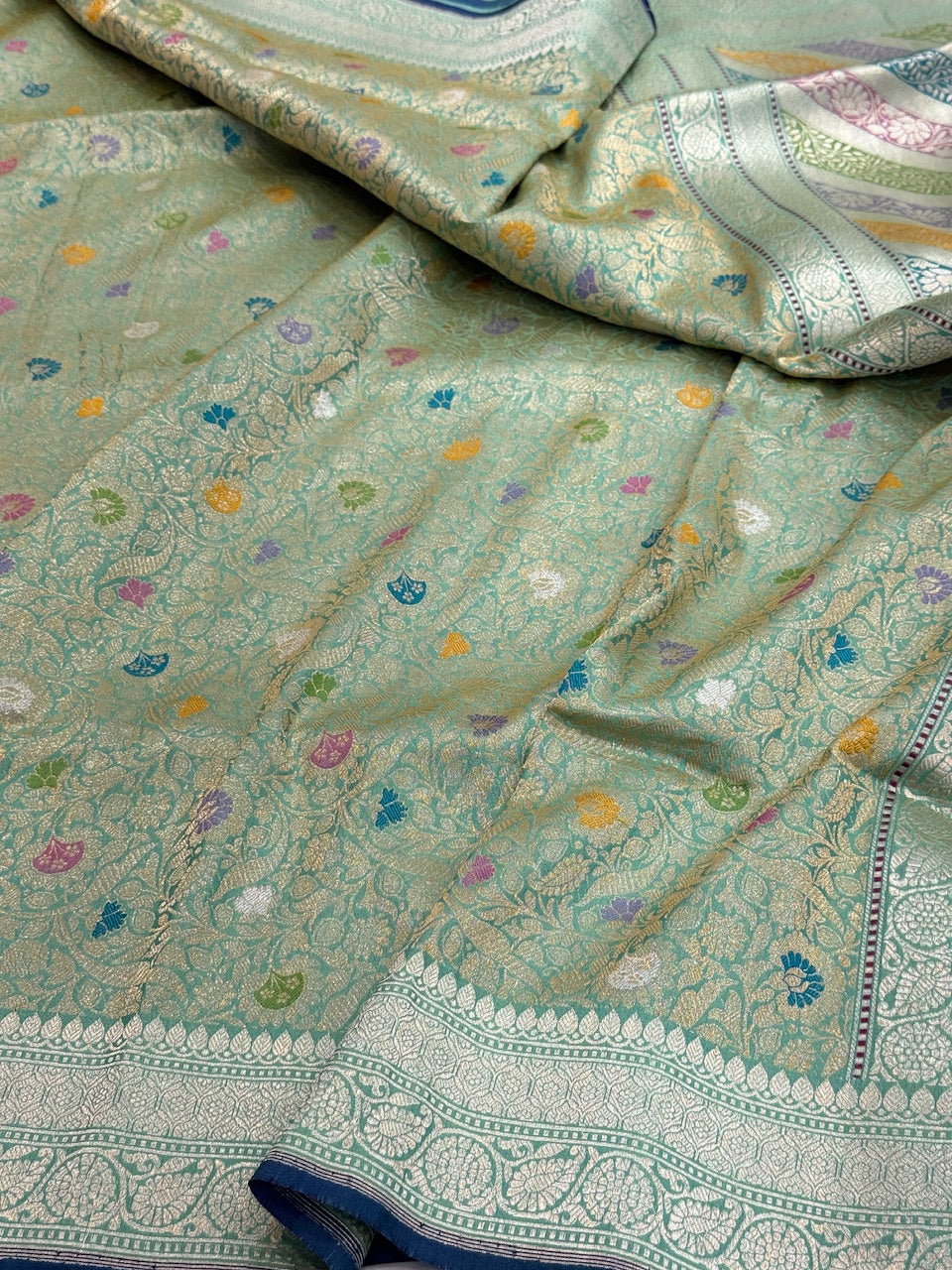 Handwoven Pure Banarasi Brocade Saree