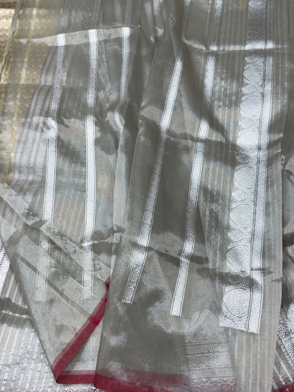 Ash Grey Handwoven Banarasi Pure Tissue Saree