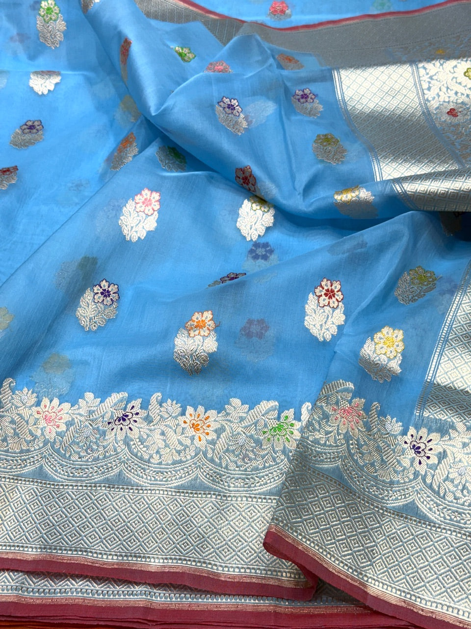 Handwoven Pure Banarasi Organza Saree