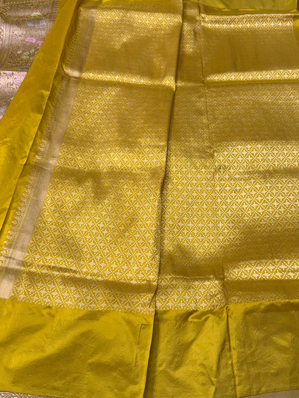 Handwoven Pure Banarasi Mashru Satin Silk Saree