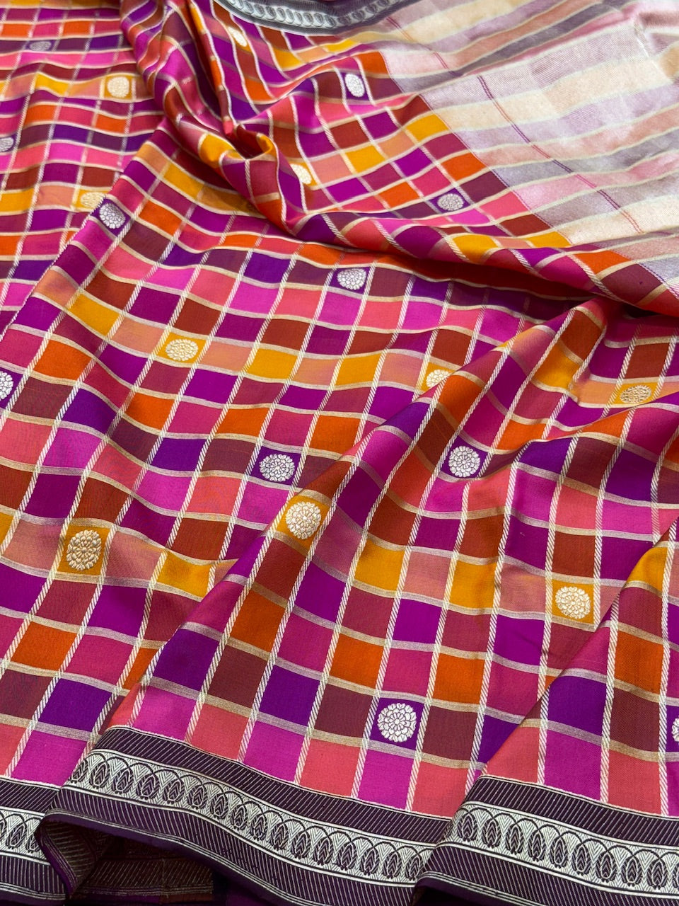 Handwoven Banarasi Rangkaat Saree