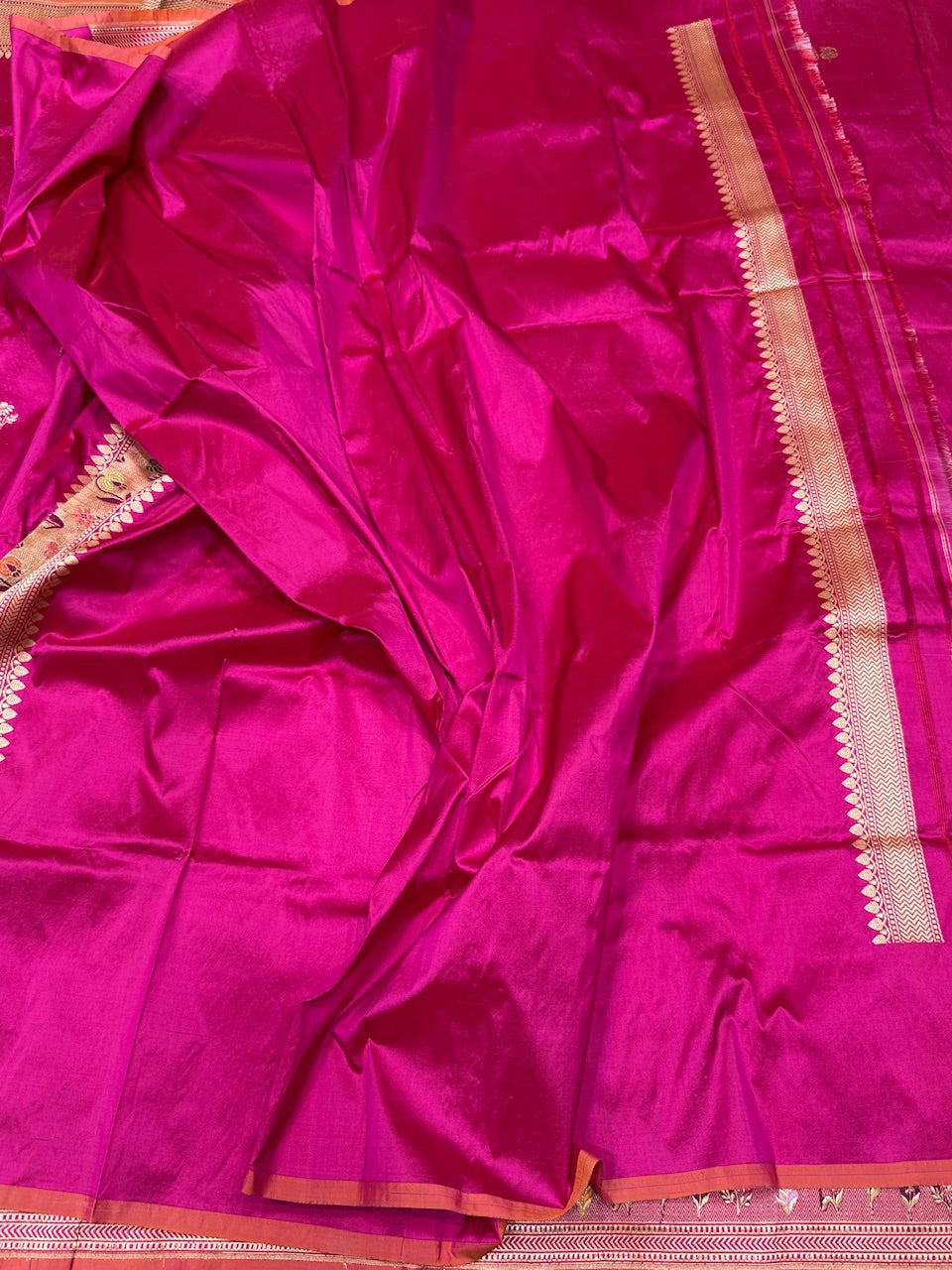 Rani Pink Handwoven Pure Banarasi Silk Saree