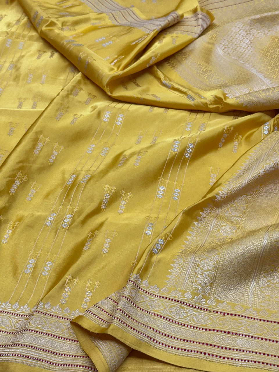 Handwoven Banarasi Satin Tanchoi Silk Saree