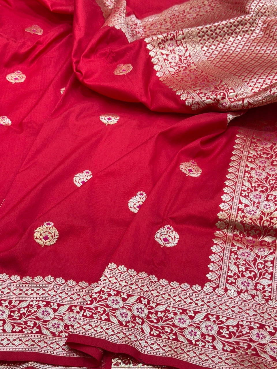 Handwoven Vintage Banarasi Pure Silk Saree