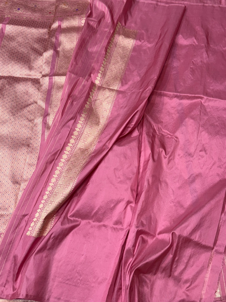 Handwoven Rangkaat Pure Banarasi Saree
