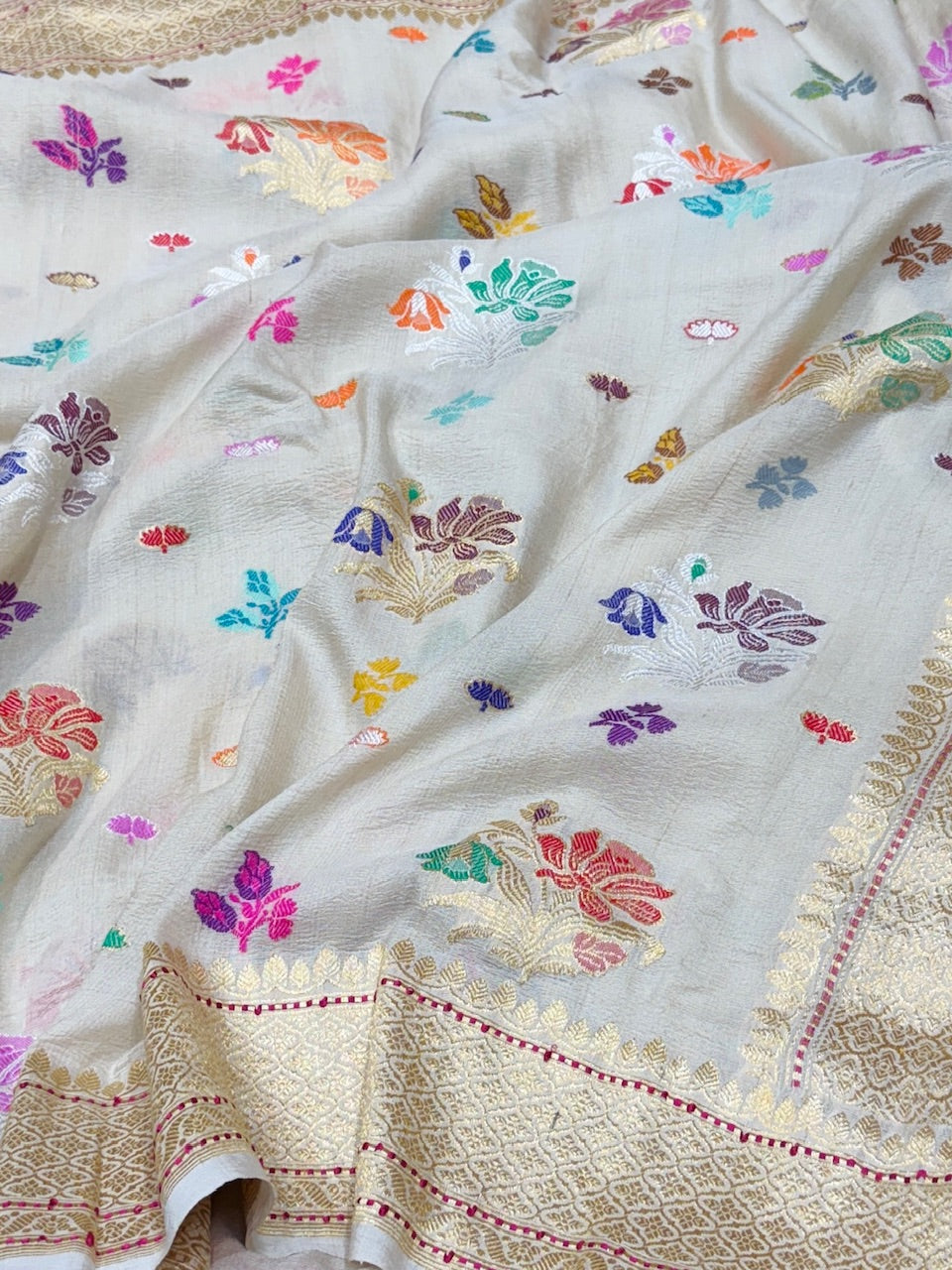 White Handwoven Pure Tussar Georgette Saree