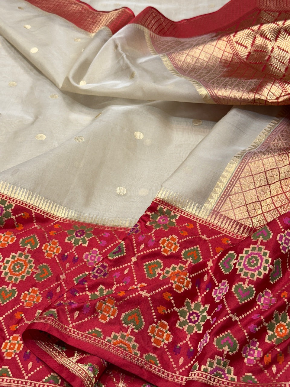 Red Handwoven Banarasi Pure Organza Saree