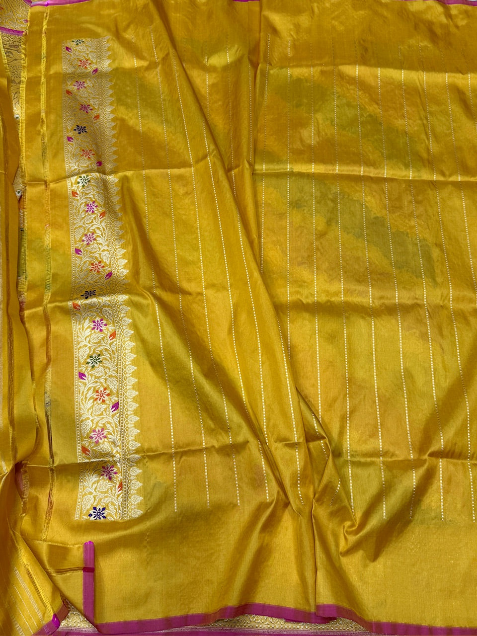 Mehndi Yellow Rangkaat Handwoven Pure Banarasi Saree