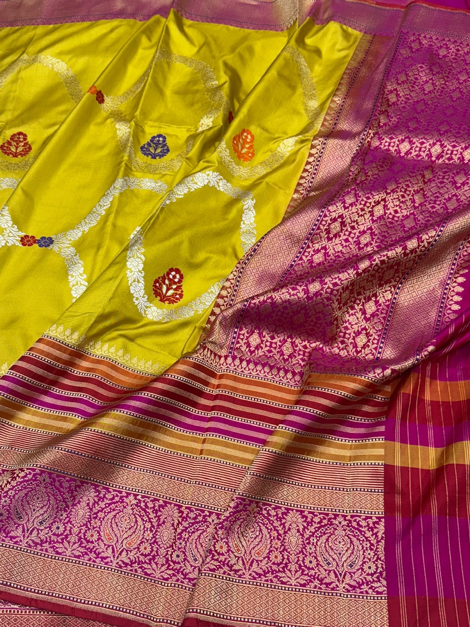 Mehndi Yellow Handwoven Pure Banarasi Ektara Silk Saree