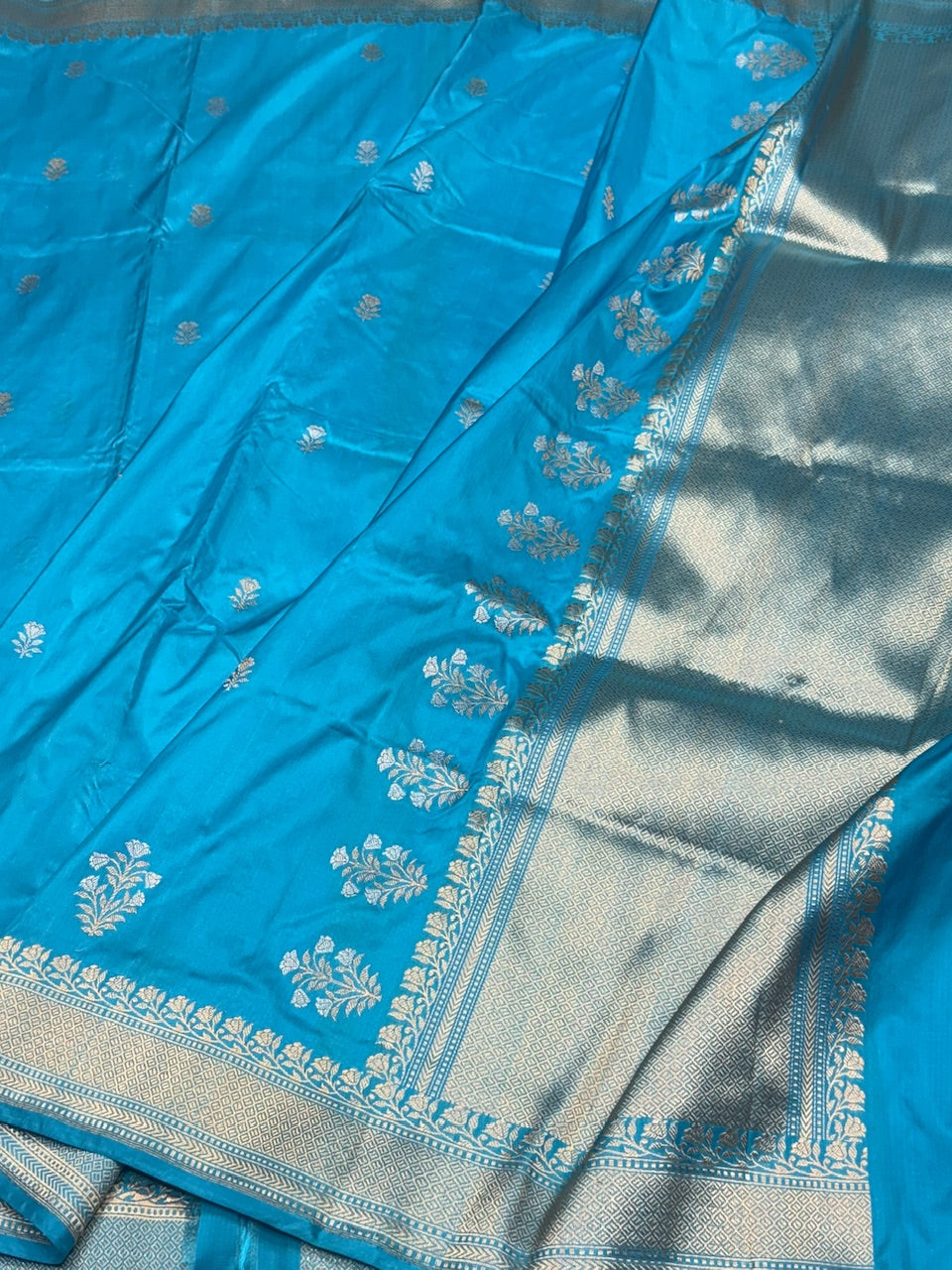 Firozi Handwoven Pure Banarasi Silk Saree