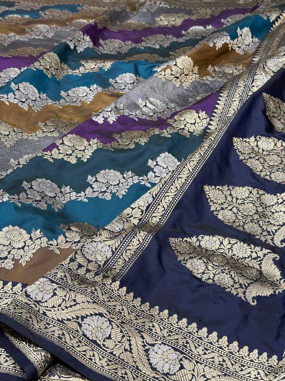 Navy Blue Rangkaat Handwoven Banarasi Saree