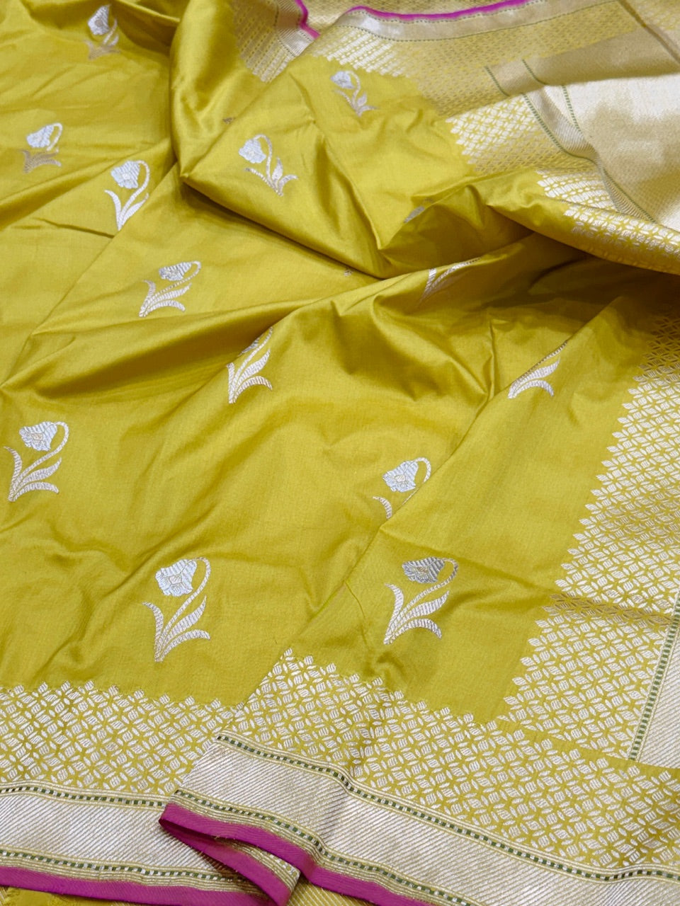 Lemon Yellow Handwoven Banarasi Silk Saree